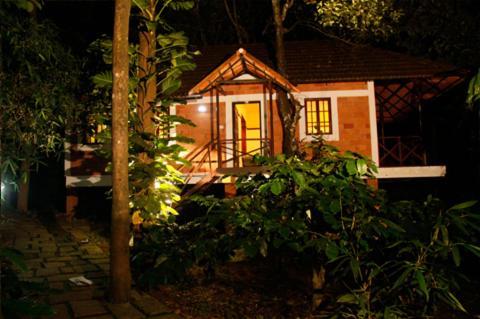 Coffee Acres Plantation Resort Kalpetta Bagian luar foto